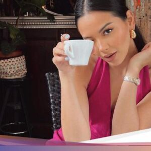 Gaya Cantik Alyssa Daguise Pada Ngopi dan Makan Es Krim Di Paris