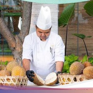 Durian Lovers! Ada ‘Pesta’ Makan Durian Sepuasnya Hingga Vasa Hotel Surabaya