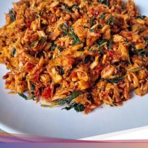 Resep Ayam Suwir Kemangi yang Pedas Segar
