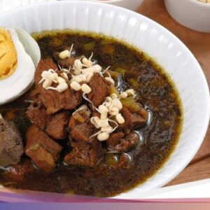 Resep Rawon Daging Sapi Khas Surabaya yang Mlekoh Nagih