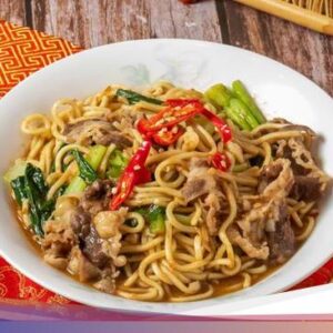 Resep Mie Nyemek Daging yang Manis Pedas buat Makan Malam