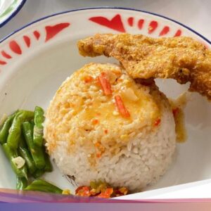 5 Nasi Kulit Enak Murah Di Jakarta, Mulai Rp 15 Ribuan Saja!