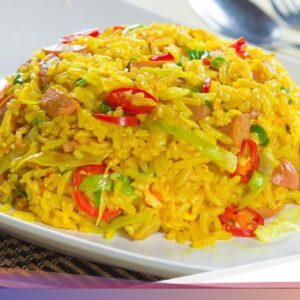 Resep Nasi Goreng Sosis Bumbu Kunyit yang Harum Berempah