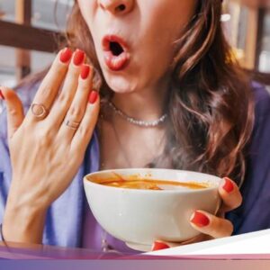 Ternyata Ini 5 Alasan Orang Suka Makan Pedas, Bisa Bikin Happy!