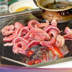 Bentuknya Seram Mirip Ular, Ikan Ini Karena Itu Seafood Eksotik Hingga Korsel