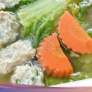 Resep Sop Bakso Ayam Soun yang Gurih Hangat Buat Sahur
