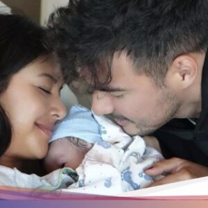 Aurelie Moremans Jago Masak Nasi Ayam buat Suami Tercinta