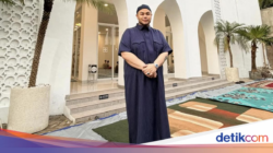 Setelahnya Jualan Nasi Kulit, Ivan Gunawan Kini Desain Cup Minuman Kafein Populer