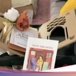 Spesial Lebaran! 8 Hampers Milik Seleb, Ada Kue hingga Piring Cantik