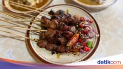 Sate Kambing ‘Tua’ Anti Prengus Ke Gang Jatinegara Dari 1964