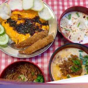 Makan Murah Di Blok M Hub, Ada Bakmie Chili Oil hingga Nasi Telur Tempura!