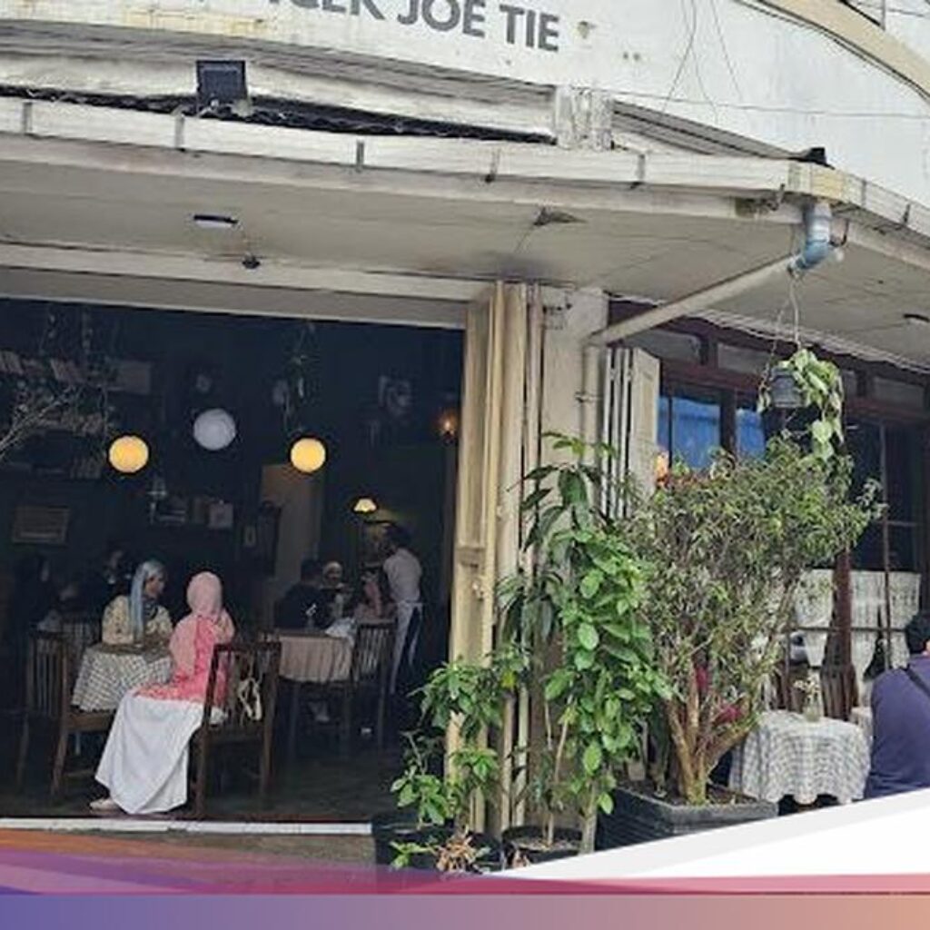 One Day Trip Kulineran Ke Sukabumi, Cobain Bubur Ayam hingga Mochi Legendaris