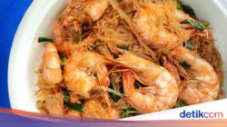 3 Resep Bihun Goreng Lezat Buat Sarapan Praktis, Pakai Telur hingga Udang