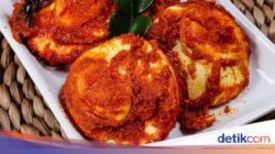 Resep Telur Ceplok Balado yang Bikin Nambah Nasi, Bumbunya Pedas Segar