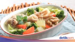 3 Resep Ceker Ayam yang Lezat, Bumbu Mercon hingga Sop Bening
