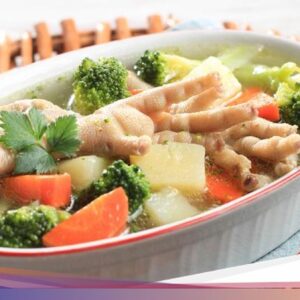 3 Resep Ceker Ayam yang Lezat, Bumbu Mercon hingga Sop Bening