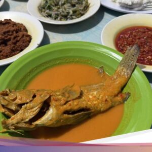 RM Pagi-Sore Di Gang Benhil Punya Gulai Kerapu hingga Rendang Sedap