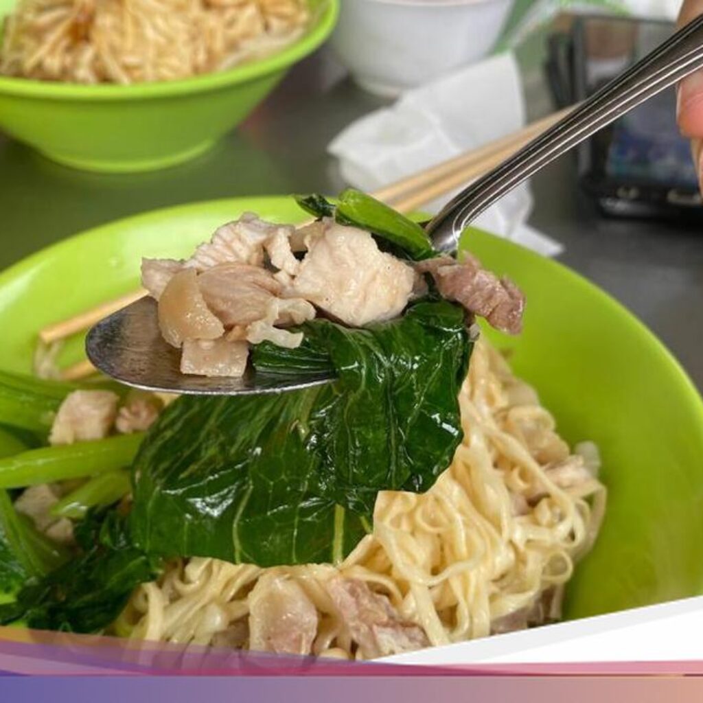Ditengah Bulan Bisa Makan Hemat, Di 5 Tempat Ini Menunya Mulai Rp20 Ribuan
