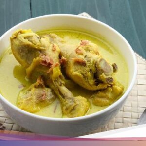 Resep Opor Ayam Kuah Kuning Spesial yang Bumbu Rempahnya Meresap