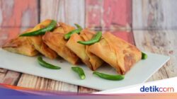 Resep Martabak Telur Kulit Lumpia yang Renyah dan Praktis Dibuat