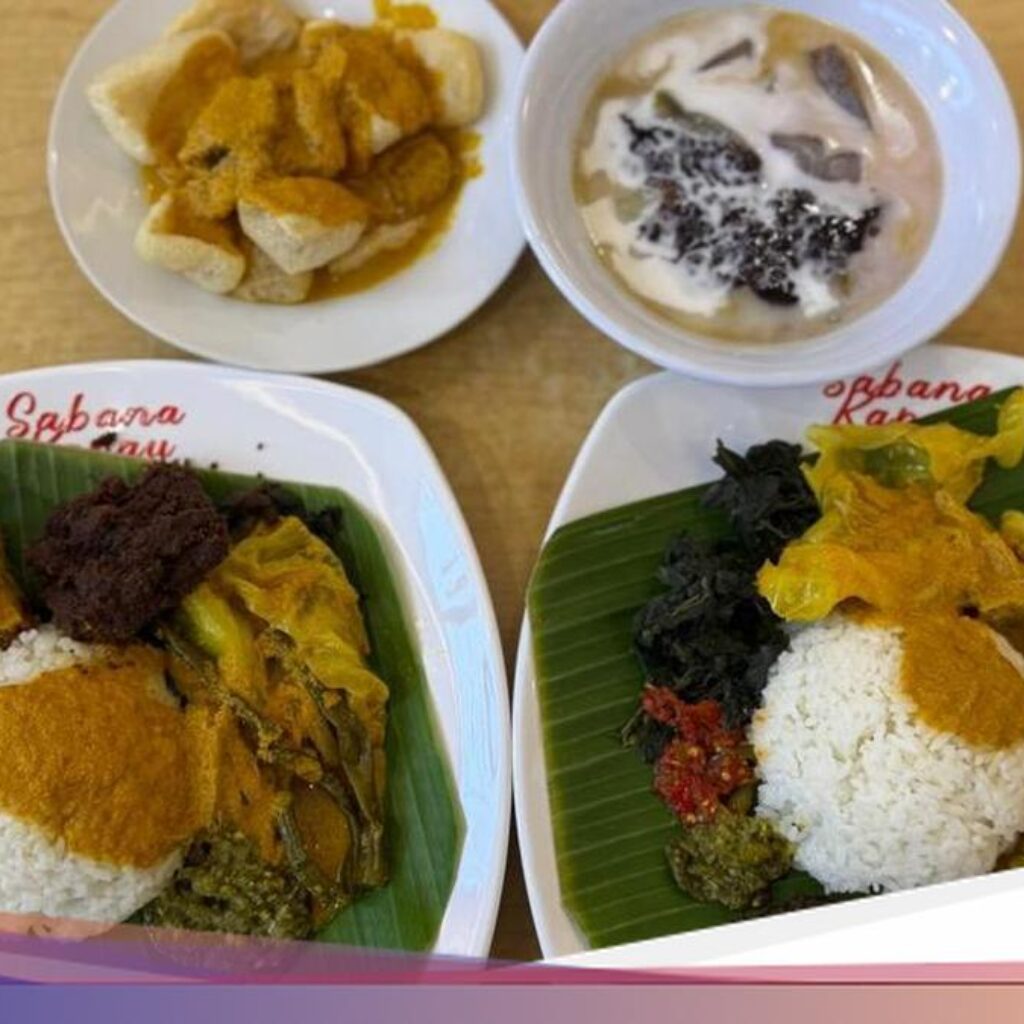 Mencicipi Rendang hingga Gulai Usus Tahu RM Sabana Kapau yang Bikin Nagih